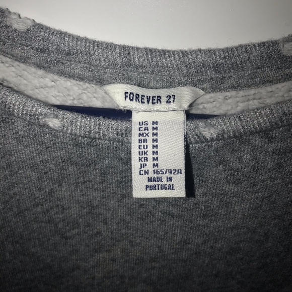 Forever 21 Cropped sweatshirt. Size M - Picture 2 of 2